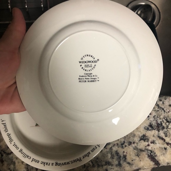 Wedgwood Peter Rabbit plate and bowl nice Childs set - Picture 4 of 5